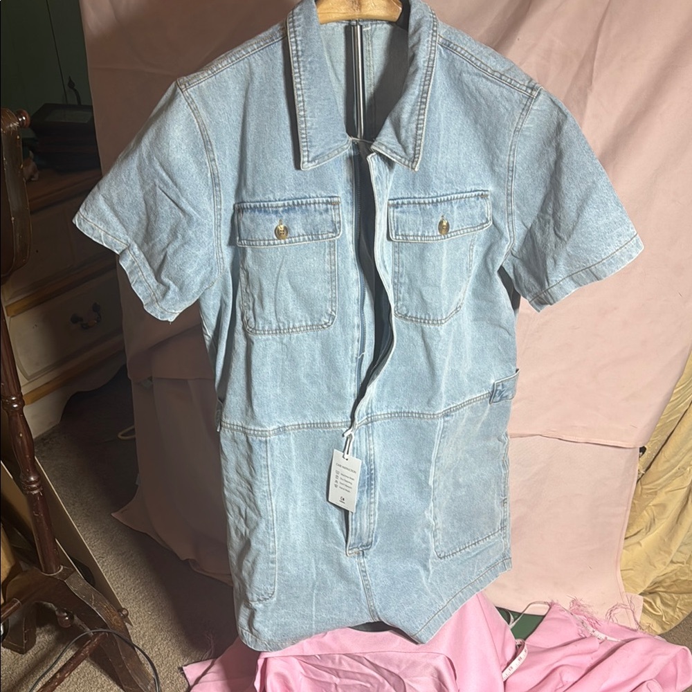 Blue Jumpsuit with Short Sleeves and Lightweight Fabric